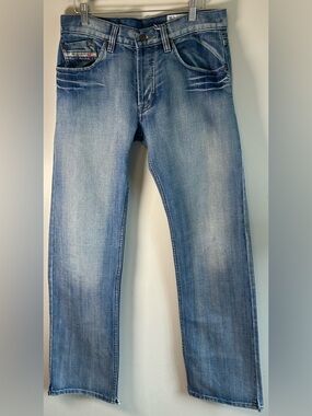 Diesel Cardiel Men’s Denim Straight Jeans Wash 008BI Italy - Check Measurements